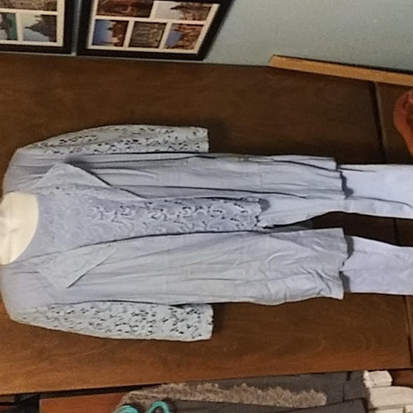 NWOT - CHICO'S - LIGHT BLUE LACE TOP - 3 - Picture 8 of 8